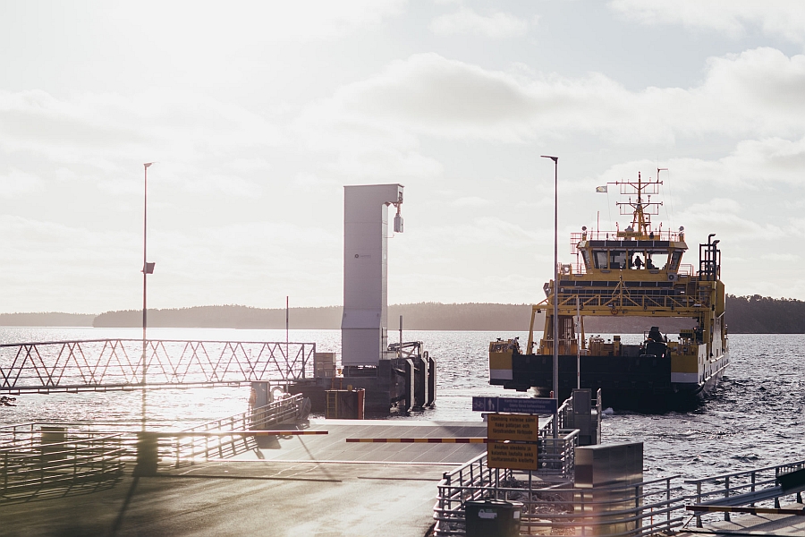 Electra, fully electric ferry.